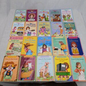 Lot Bundle 20 Junie B Jones & Junie B First Graders Kids Chapter Books